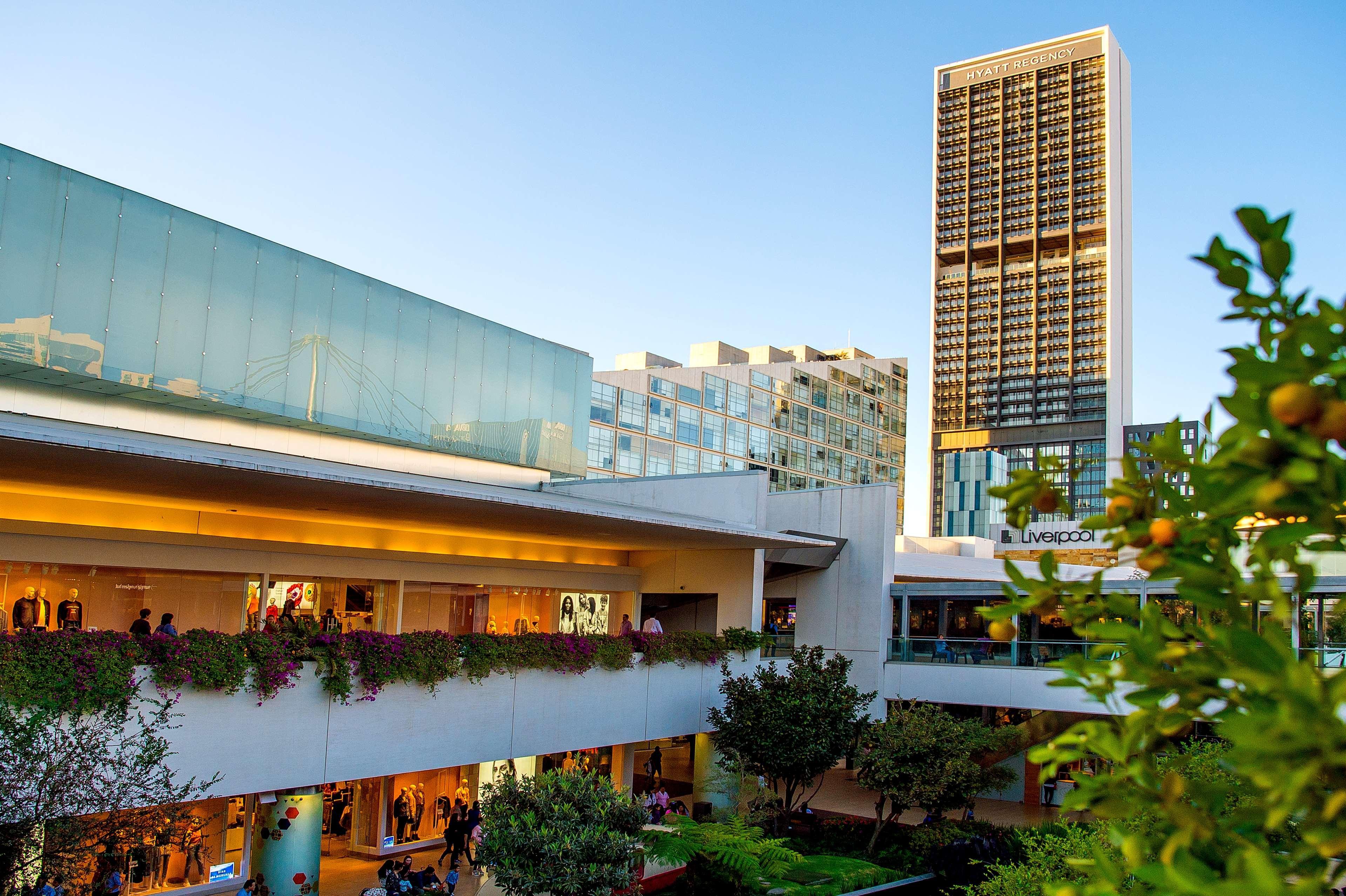 Hotel Hyatt Regency Andares Guadalajara Zapopan Zewnętrze zdjęcie The Village at Atlantis