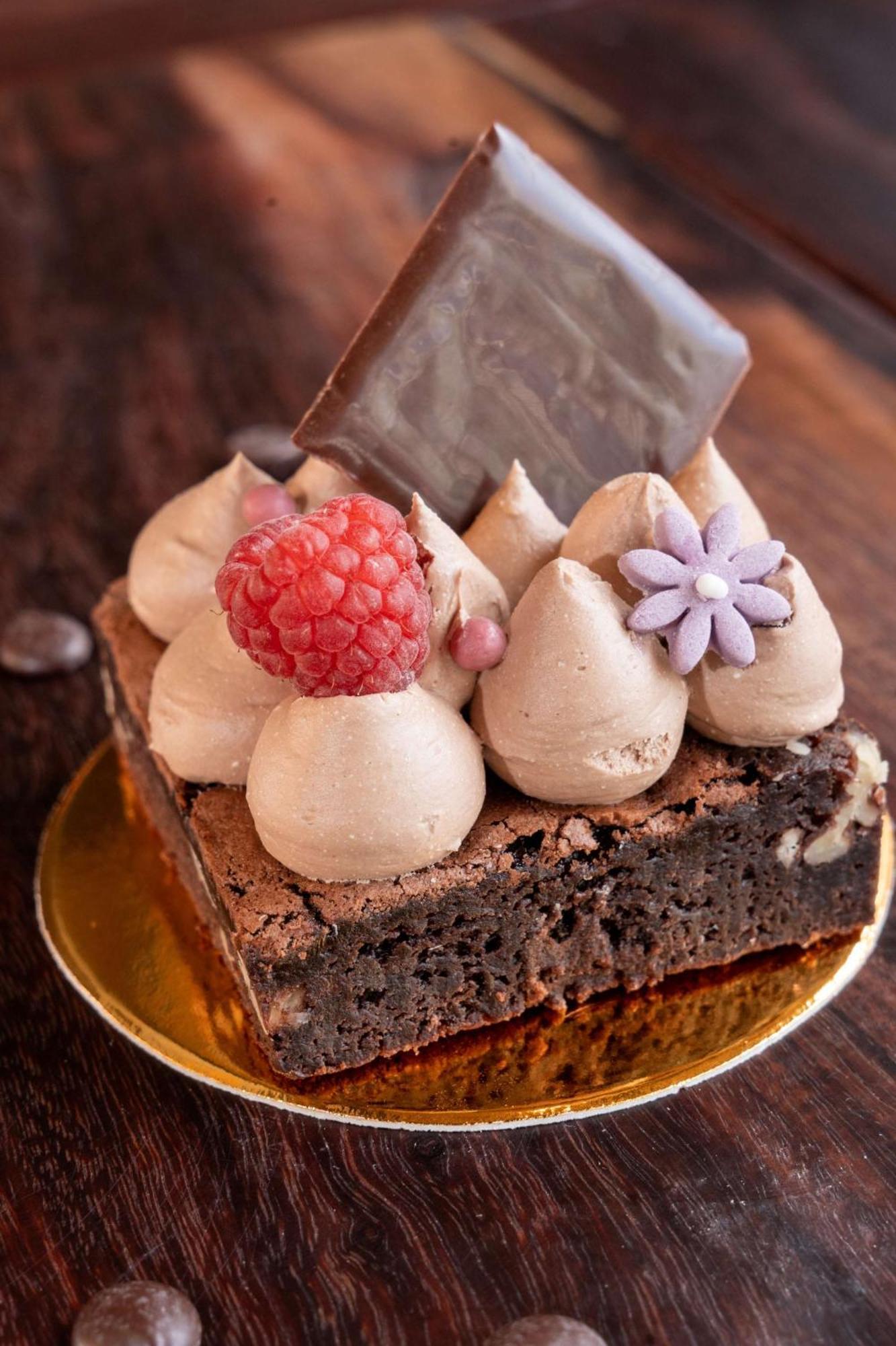 Hotel Hyatt Regency Andares Guadalajara Zapopan Zewnętrze zdjęcie A chocolate meringue cake